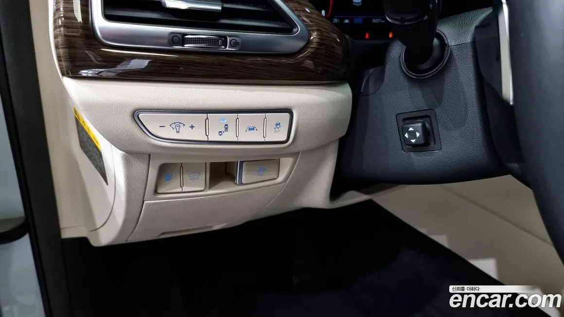 Genesis G90 id 1621090 из Кореи 7