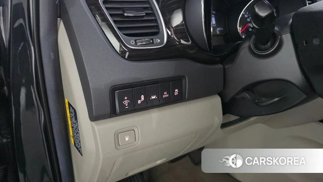 Kia The New Carnival id 4542837 из Кореи 7