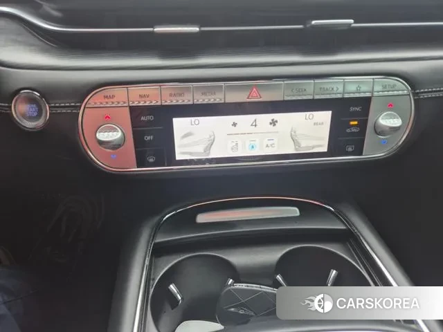 Genesis G90 (RS4) id 3020898 из Кореи 7