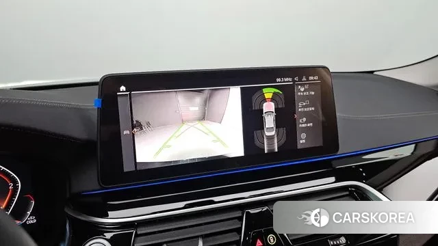 BMW 5 Series (G30) id 3735176 из Кореи 7