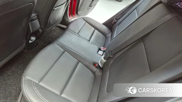 Kia Stonic id 3651490 из Кореи 7