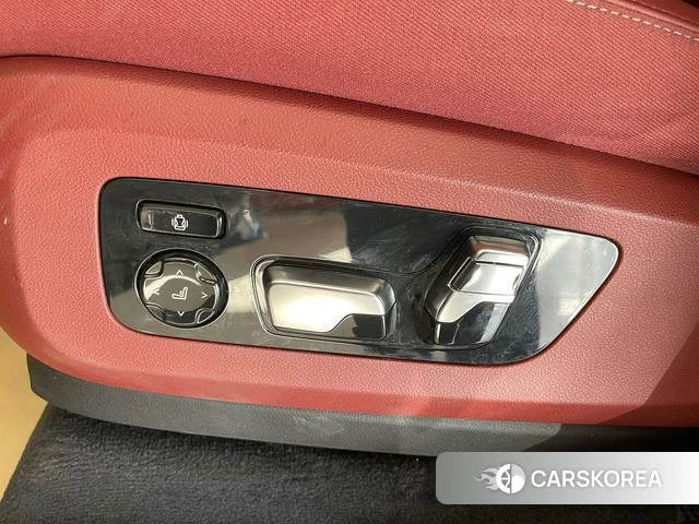 BMW X5 id 3908383 из Китая 7