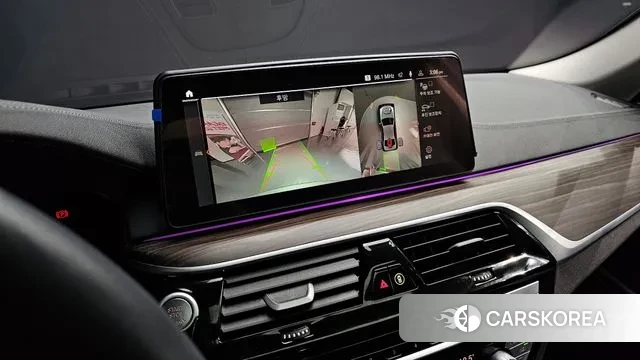 BMW 5 Series (G30) id 3492317 из Кореи 7