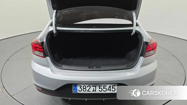 Hyundai The New Avante AD id 4403419 из Кореи 7
