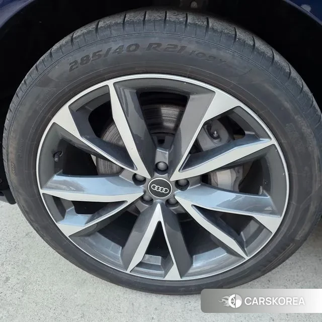 Audi Q7 (4M) id 3696291 из Кореи 7