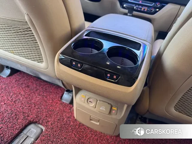 Kia The New Carnival id 3522602 из Кореи 7