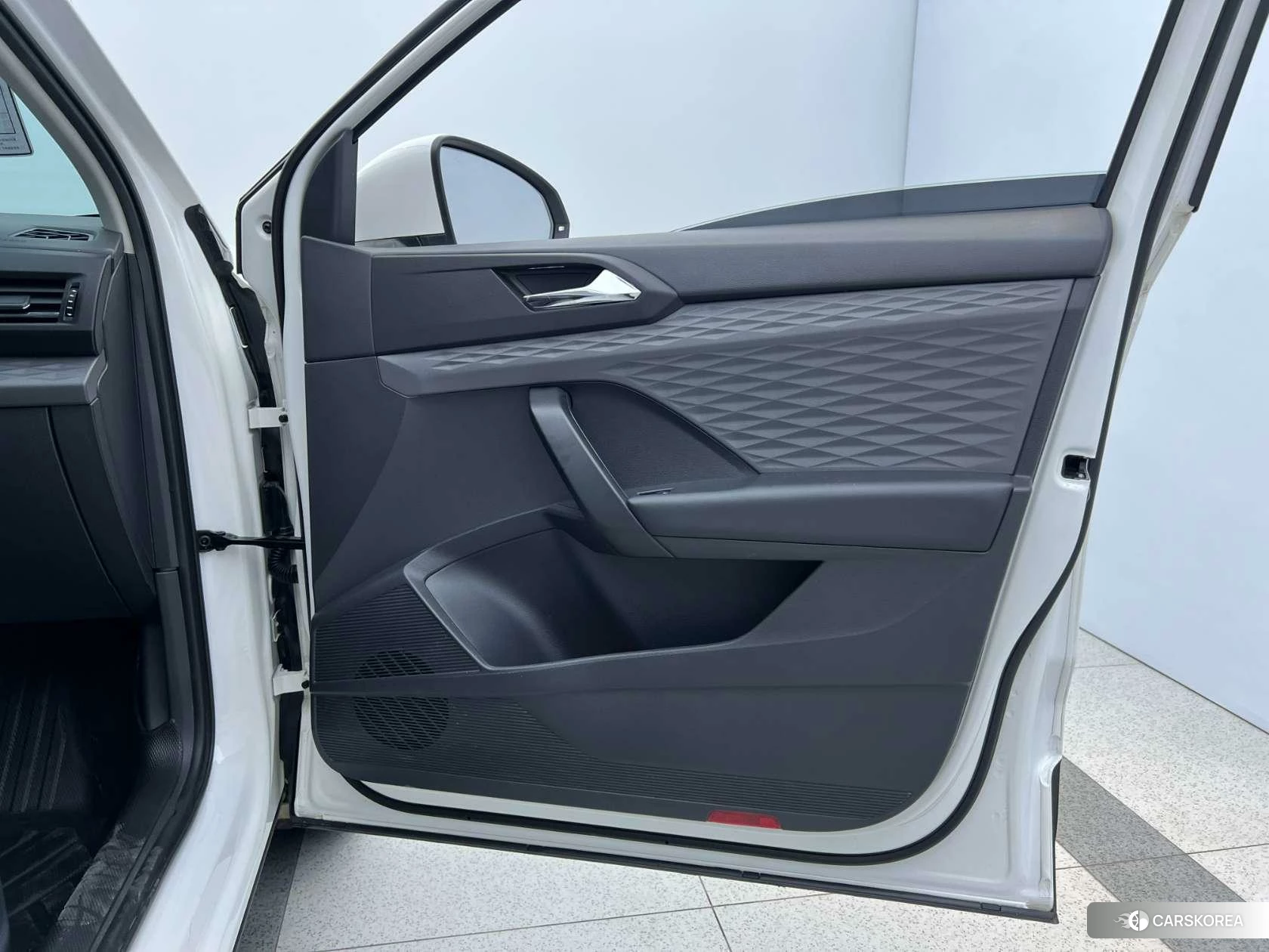 Volkswagen Tharu id 4479572 из Китая 7