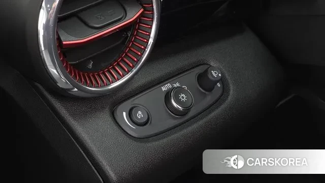 Chevrolet (GM Daewoo) Trax Crossover id 3518082 из Кореи 7