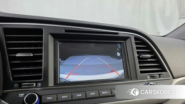 Hyundai Avante AD id 4652379 из Кореи 7