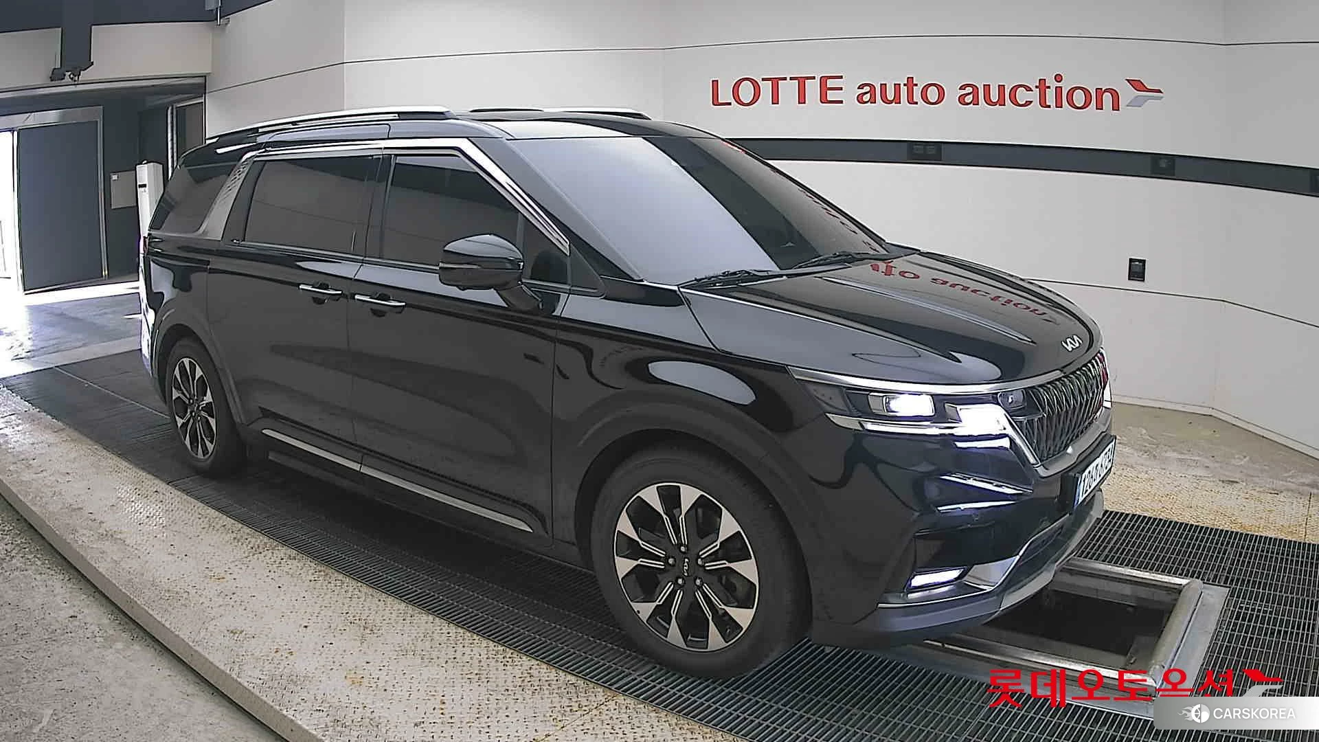 Kia Carnival id 4504365 из Кореи 7