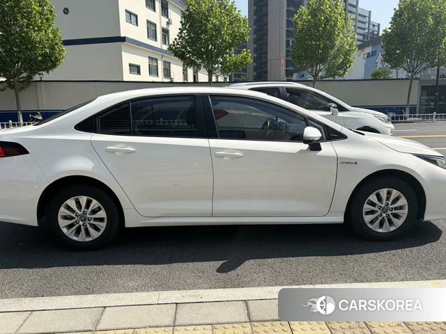 Toyota Corolla id 4260918 из Китая 7
