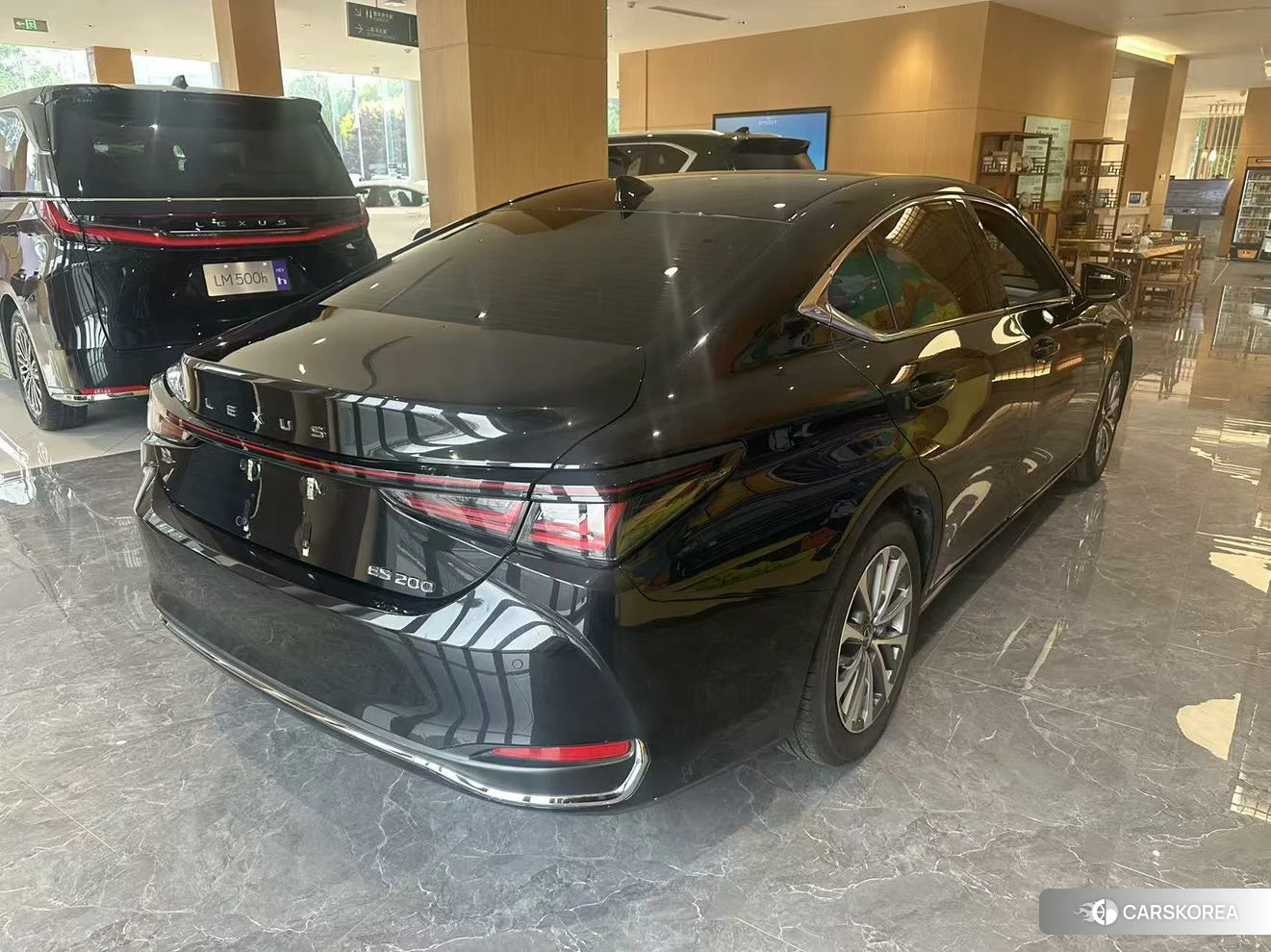 Lexus ES id 4512861 из Китая 7
