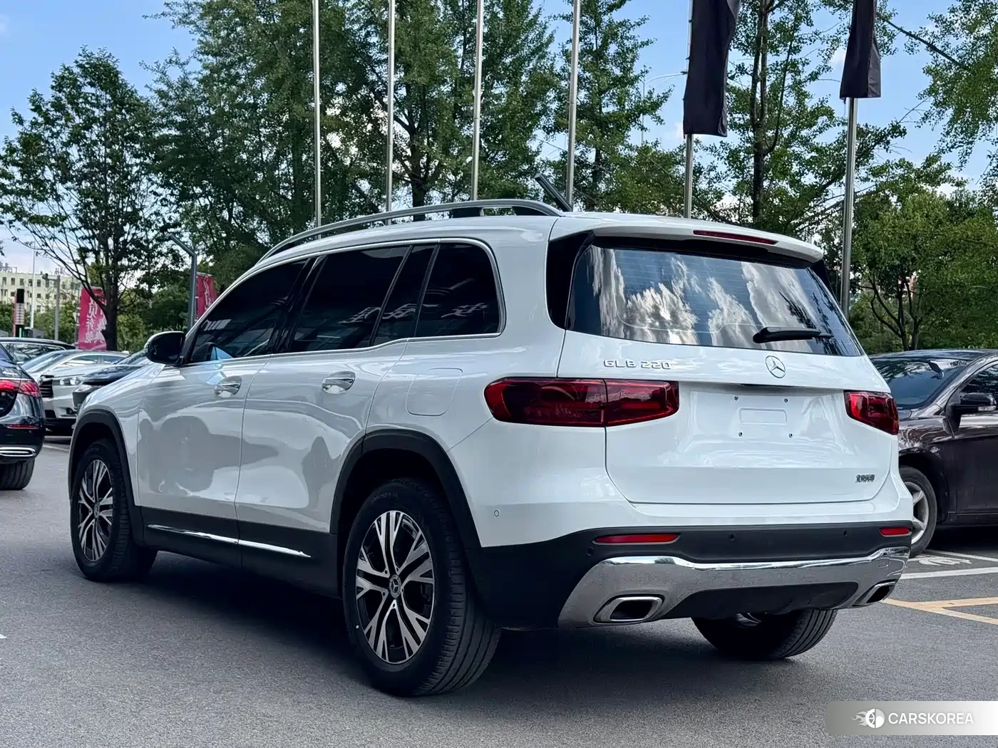 Mercedes-Benz GLB id 4589441 из Китая 7