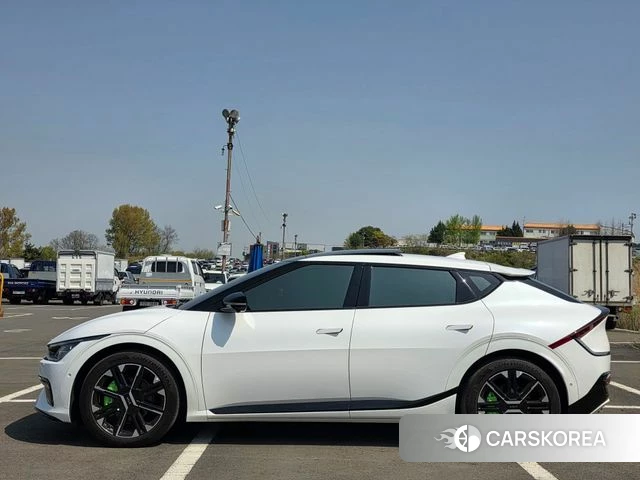 Kia EV6 id 4534434 из Кореи 7