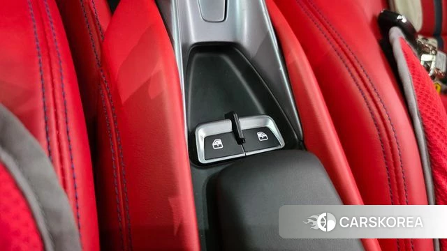 Ferrari F8 Tributo id 4490206 из Кореи 7