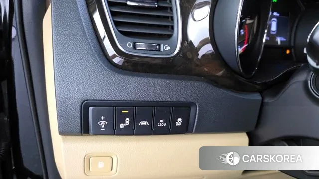 Kia The New Carnival id 3028954 из Кореи 7