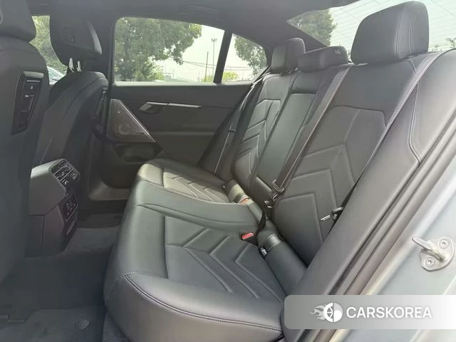 BMW i5 (import) id 4259304 из Китая 7