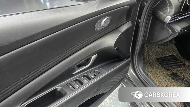 Hyundai Avante (CN7) id 3924332 из Кореи 7