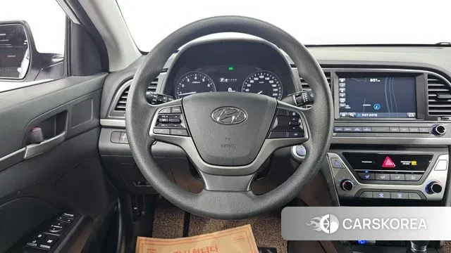 Hyundai Avante AD id 3076864 из Кореи 7