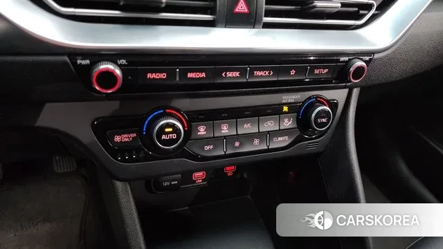 Kia The New Niro id 3540189 из Кореи 7