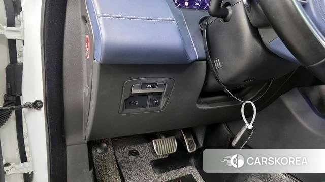 Land Rover Range Rover Velar id 3808029 из Кореи 7