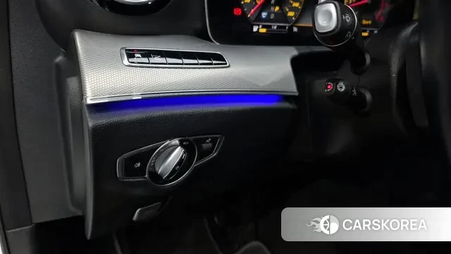 Mercedes-Benz E-Class W213 id 3661775 из Кореи 7