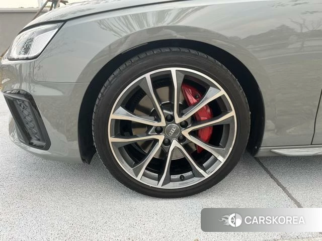 Audi S4 id 4365994 из Китая 7