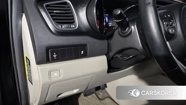 Kia The New Carnival id 3547370 из Кореи 7