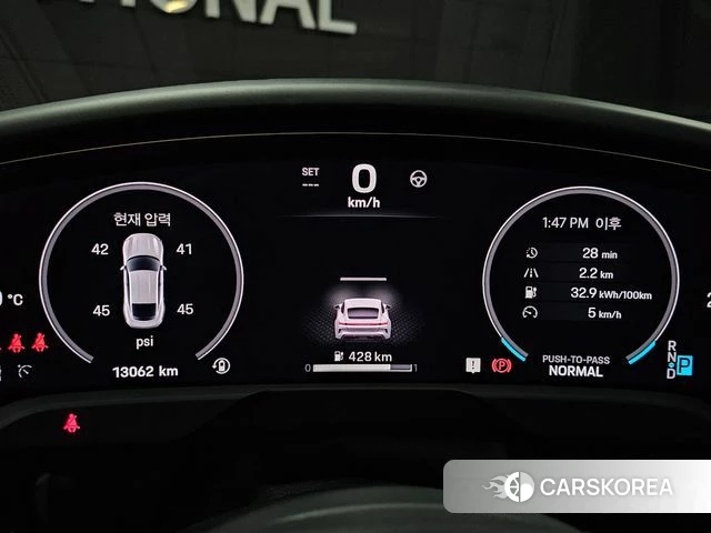 Porsche Taycan id 4321703 из Кореи 7