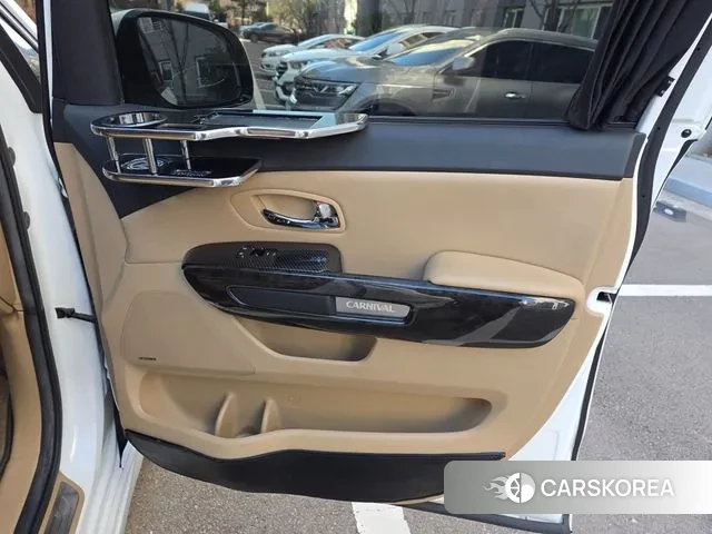 Kia The New Carnival id 3552854 из Кореи 7