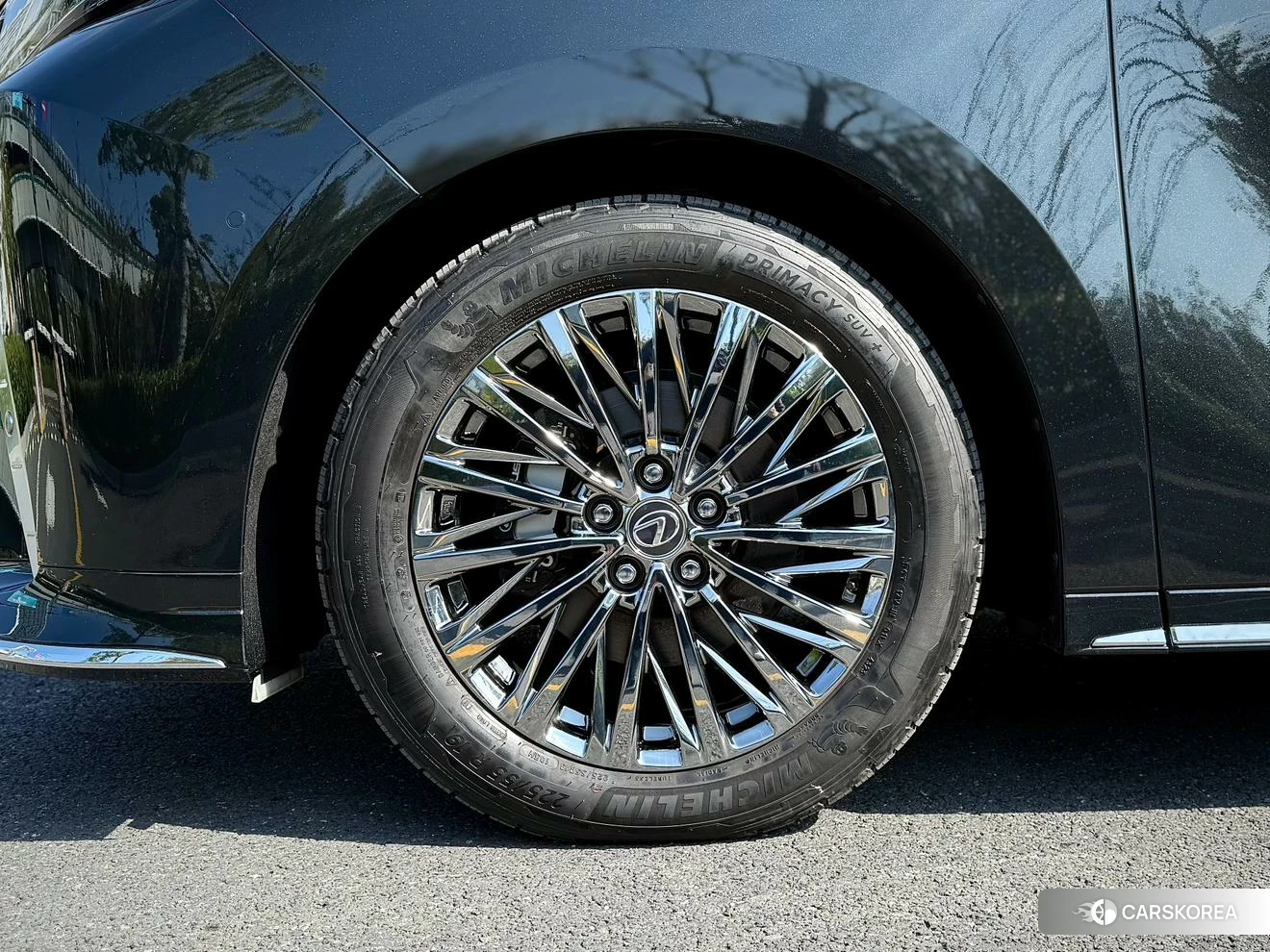 Lexus LM id 4452645 из Китая 7