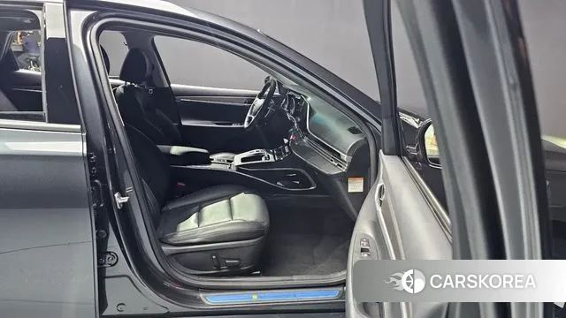 Hyundai The New Grandeur IG Hybrid id 3003389 из Кореи 7