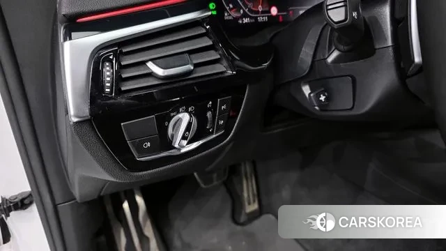 BMW 6 Series GT (G32) id 3635467 из Кореи 7