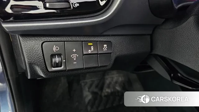 Kia Stonic id 3423419 из Кореи 7