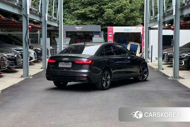 Audi A4L id 4365975 из Китая 7