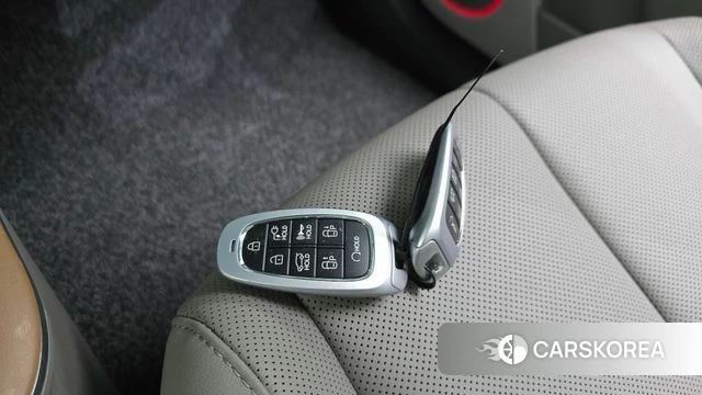 Hyundai Ionic 5 id 4578946 из Кореи 7