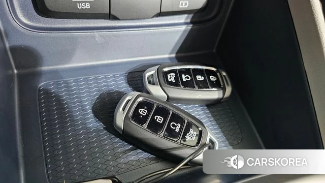 Hyundai Venue id 4612329 из Кореи 7