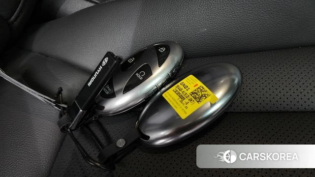 Hyundai Grandeur Hybrid (GN7) id 4898542 из Кореи 7