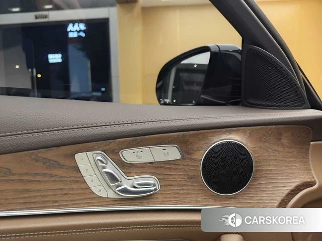 Mercedes-Benz E-class id 4277166 из Китая 7