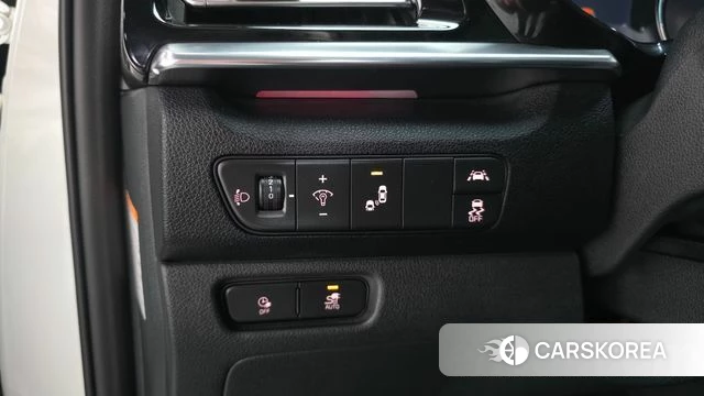 Kia Niro EV id 3800104 из Кореи 7