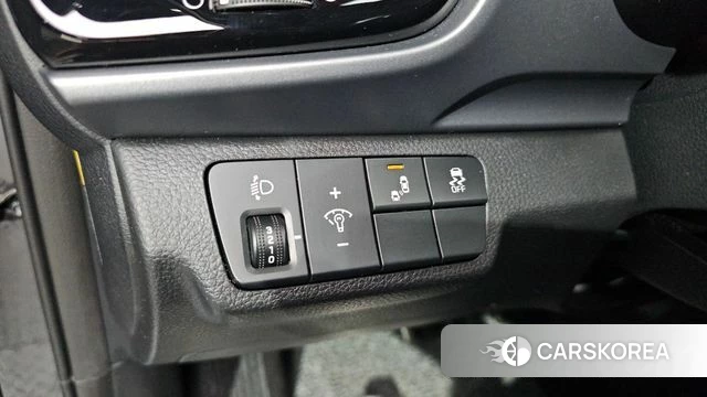 Kia Stonic id 4536605 из Кореи 7