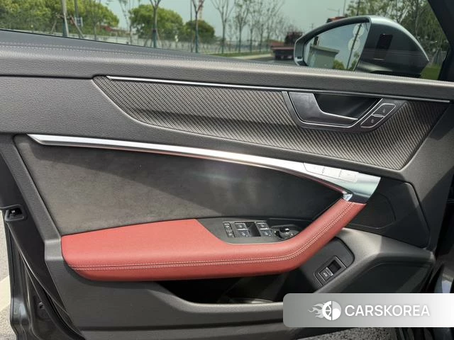 Audi S6 id 4265163 из Китая 7