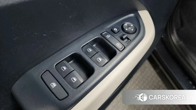 Hyundai Venue id 4882219 из Кореи 7