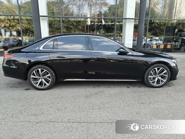 Mercedes-Benz E-class id 4300328 из Китая 7
