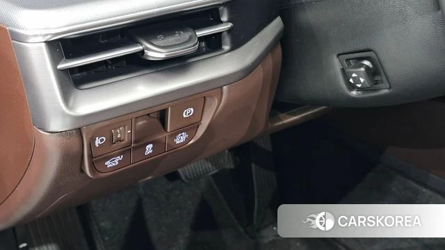 Hyundai Grandeur Hybrid (GN7) id 4905244 из Кореи 7