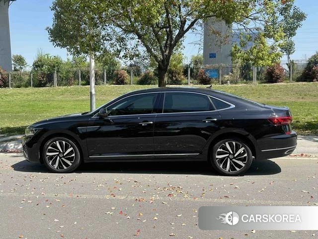 Volkswagen Passat id 4300371 из Китая 7