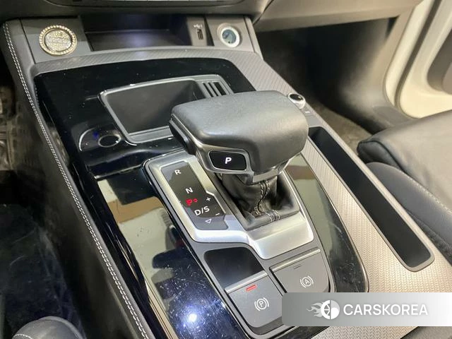 Audi Q5L id 4258967 из Китая 7