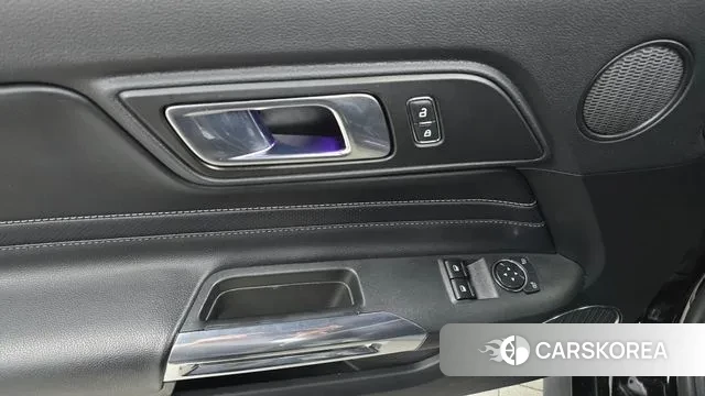 Ford Mustang id 3094985 из Кореи 7