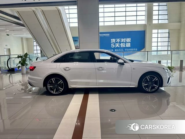 Audi A4L id 4277984 из Китая 7