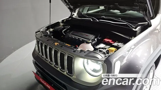 Jeep Renegade id 2586290 из Кореи 7